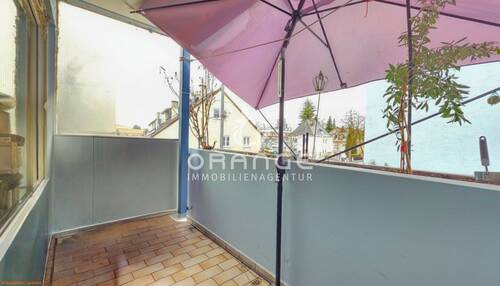 Großer überdachter Balkon - 