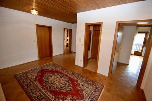 EG - Flur - 6 Zimmer Einfamilienhaus zum Kaufen in Reinheim