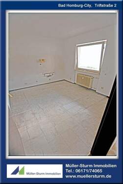 Bad Homburg Triftstrasse 2 06 Küche.jpg - 