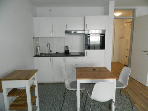 Küche - Etagenwohnung mit 39,00 m&sup2; in Haimhausen zur Miete