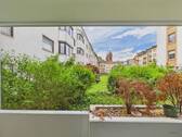 Ausblick Balkon - Etagenwohnung mit 96,00 m&sup2; in Karlsruhe zum Kaufen