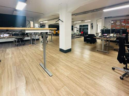 Büro - Büro mit 295,00 m&sup2; in Jena zur Miete