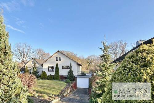 Zufahrt zur Garage - 