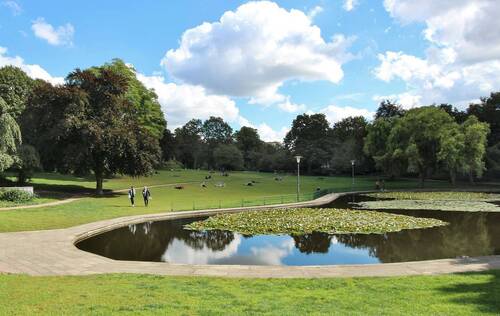 Volkspark am Weinberg in der Umgebung - 