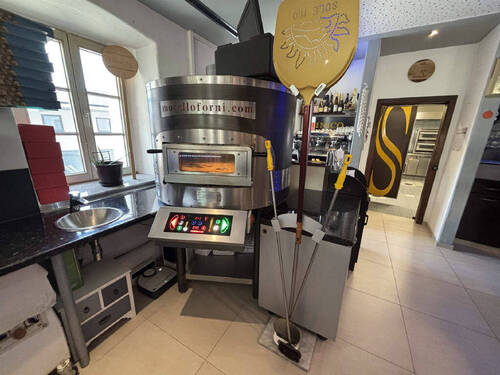 Inventar inkl. Pizzaofen kann abgelöst werden - 