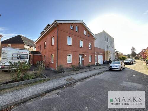 Außenansicht - Gepflegtes Mehrfamilienhaus mit 5 Wohnungen auf Eigenland in Lübeck St. Jürgen