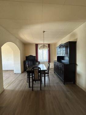 Bild 3 - 7 Zimmer Reihenendhaus in Saarbrücken