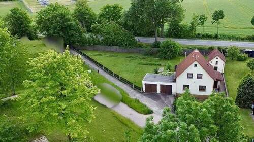 Luftbild Außenansicht - 6 Zimmer Einfamilienhaus zum Kaufen in Penig