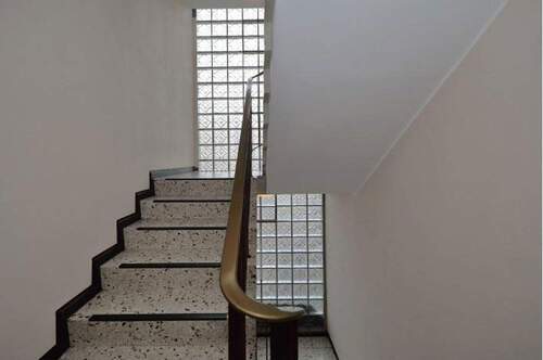 Gepflegtes Treppenhaus - 