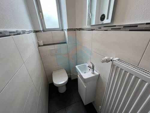 WC - 
