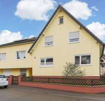 Gepflegtes Ein- bis Zweifamilienhaus im Ortskern - Königsbach-Stein / Königsbach