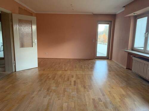 Wohnzimmer - Etagenwohnung mit 92,00 m&sup2; in Wolfsburg zum Kaufen