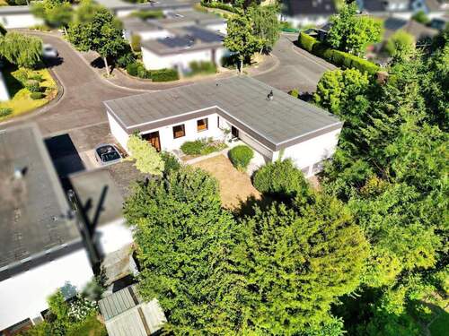 Luftbild 2 - 5 Zimmer Bungalow in Sankt Augustin