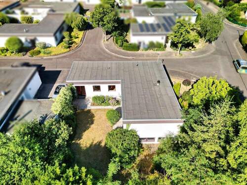 Luftbild - Bungalow mit 210,00 m&sup2; in Sankt Augustin zum Kaufen