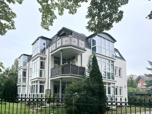 Hausansicht - Mehrfamilienhaus bei Berlin - Substanzwert trifft Ertragskraft