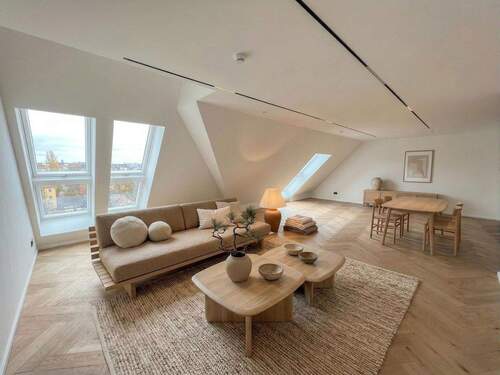 Wohn- und Essbereich *AI - 2 Zimmer Etagenwohnung in Potsdam