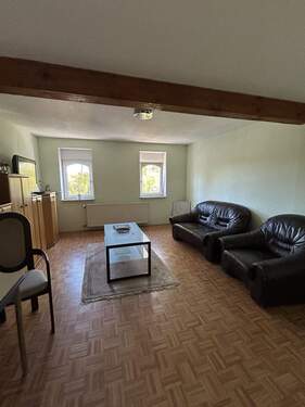 Bild 3 - 1 Zimmer Mehrfamilienhaus, Wohnhaus in Illingen