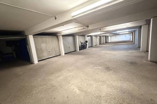 Tiefgarage - 