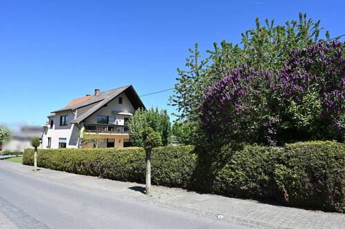 Straßenansicht - 