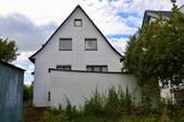 Rückseite - 8 Zimmer Mehrfamilienhaus, Wohnhaus zum Kaufen in Fritzlar