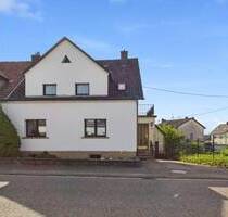 ORSCHOLZ: WOHNHAUS MIT GARTEN UND GARAGE! - Mettlach / Orscholz