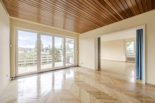 Esszimmer (EG) - Mehrfamilienhaus, Wohnhaus mit 210,00 m&sup2; in Erdmannhausen zum Kaufen