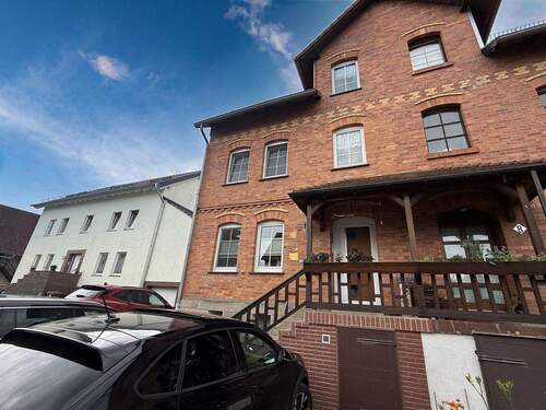 Hausansicht - 6 Zimmer Doppelhaushälfte zum Kaufen in Espenau