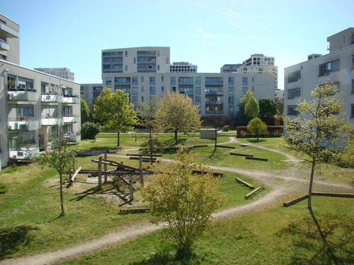 Ausblick in die Grünanlage - 