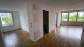 Küche und WoZi - 3 Zimmer Etagenwohnung zum Kaufen in München