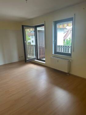 Wohnen-1.jpg - 3 Zimmer Etagenwohnung in Erlangen