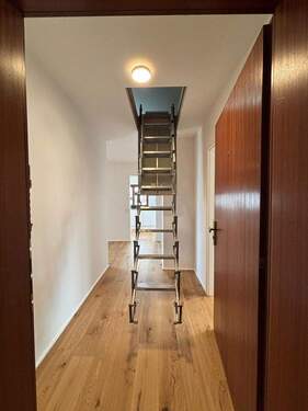 Treppenaufgang Bühne - 