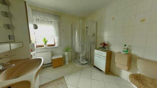 Badezimmer 1.OG Anbau - 