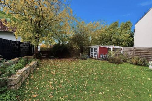 Bild3 - 8 Zimmer Einfamilienhaus in Calden