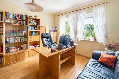 Arbeitszimmer - 