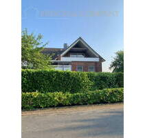 Mehrere Generationen oder ganz viel Platz: Großes Haus in Varel Stadt zu verkaufen