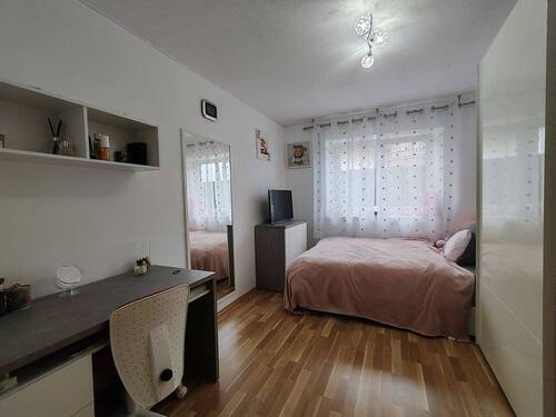 Kinderzimmer - Etagenwohnung mit 150,00 m² in Tacherting zum Kaufen