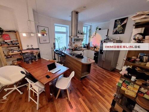 2.jpg - 5 Zimmer Etagenwohnung in Berlin