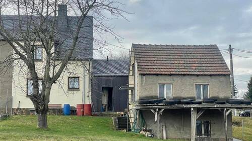 Rückansicht mit Nebengelassen - 