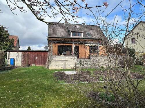 Garten - Einfamilienhaus mit 135,00 m&sup2; in Wennigsen zum Kaufen