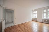 Wohnzimmer Ansicht 2 - 2 Zimmer Etagenwohnung in Berlin