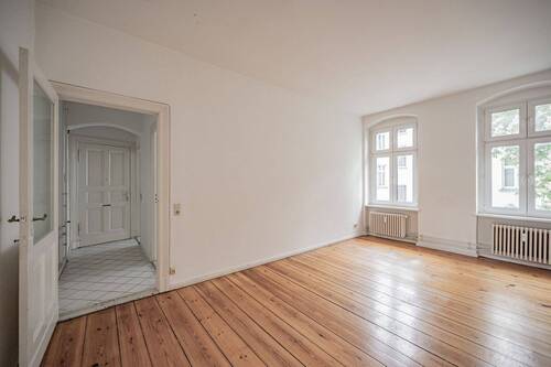 Wohnzimmer Ansicht 2 - 2 Zimmer Etagenwohnung in Berlin