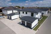 Außenansicht (Doppelgarage) - 5 Zimmer Doppelhaushälfte in Simbach am Inn