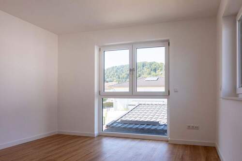 Schlafzimmer (OG) - 