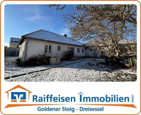 ... Ihre Gelegenheit ... - Großzügiger Bungalow im Markt Perlesreut
