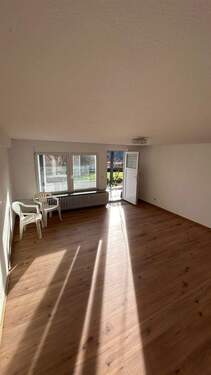 Wohn/Schlafzimmer UG - 