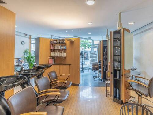 Friseur - Gewerbeobjekt (Büro, Produktion, Verkauf) in Gröbenzell