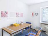Sprachschule - Gewerbeobjekt (Büro, Produktion, Verkauf) in Gröbenzell zum Kaufen