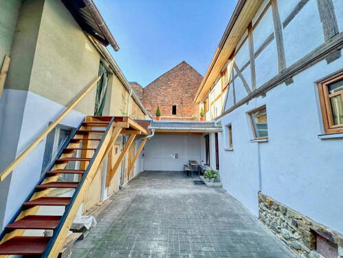 Hof - 4 Zimmer Bauernhaus, Landhaus in Butzbach