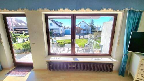 Blick Terrasse und Garten - 
