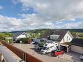 Sehr schöne Aussicht vom Balkon im Dachgeschoss - 5 Zimmer Einfamilienhaus in Aidlingen